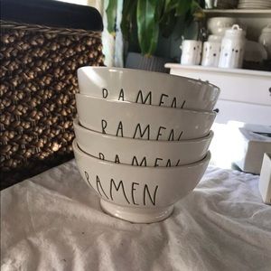 Rae Dunn ramen bowls x4